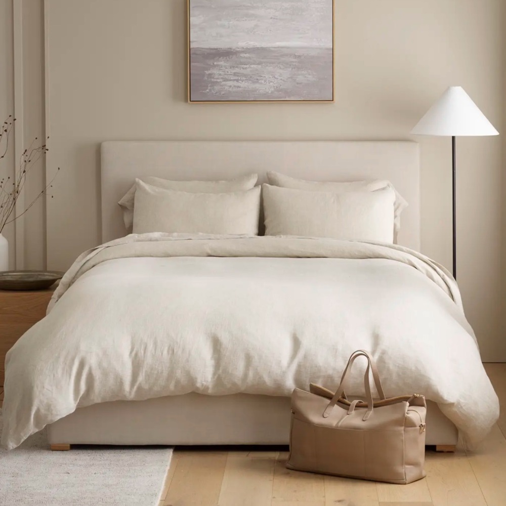 QUINCE European Linen Duvet Cover in Natural Chambray NWOT